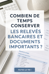 Une femme trie des documents importants pour les conserver correctement.