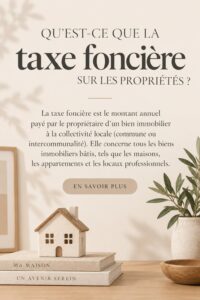 Femme consultante des documents concernant les impôts fonciers à son bureau.